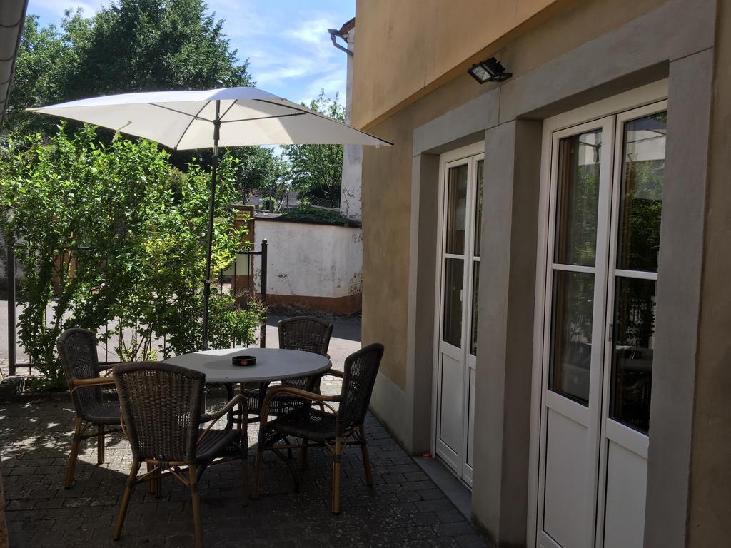 Ferienhaus Ausonius Neumagen-Dhron Extérieur photo